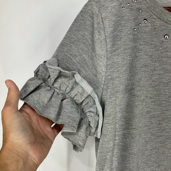 Flutter & Kick gray crew neck ruffled sleeve dress - Picture 6 of 13